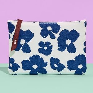 Ipsy April 2023 Makeup Bag